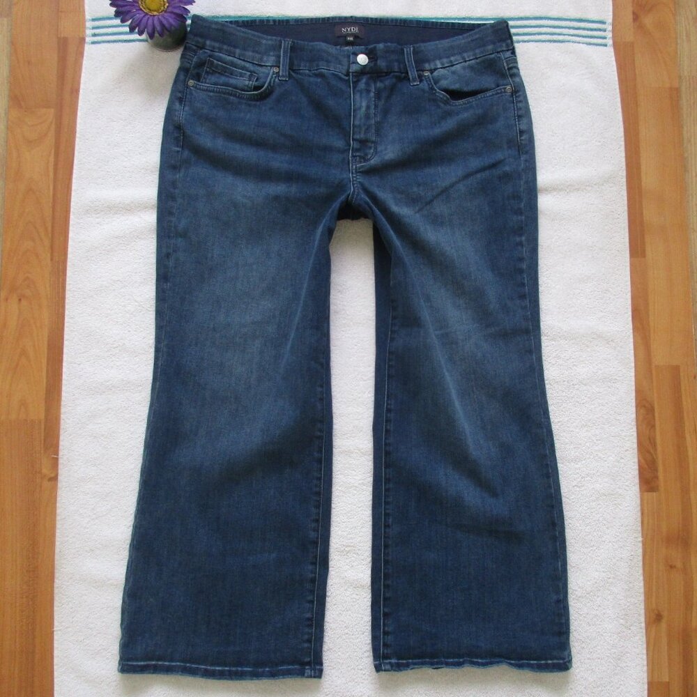NYDJ Not Your Daughters Jeans Size PXL Lift Tuck Cropped Denim